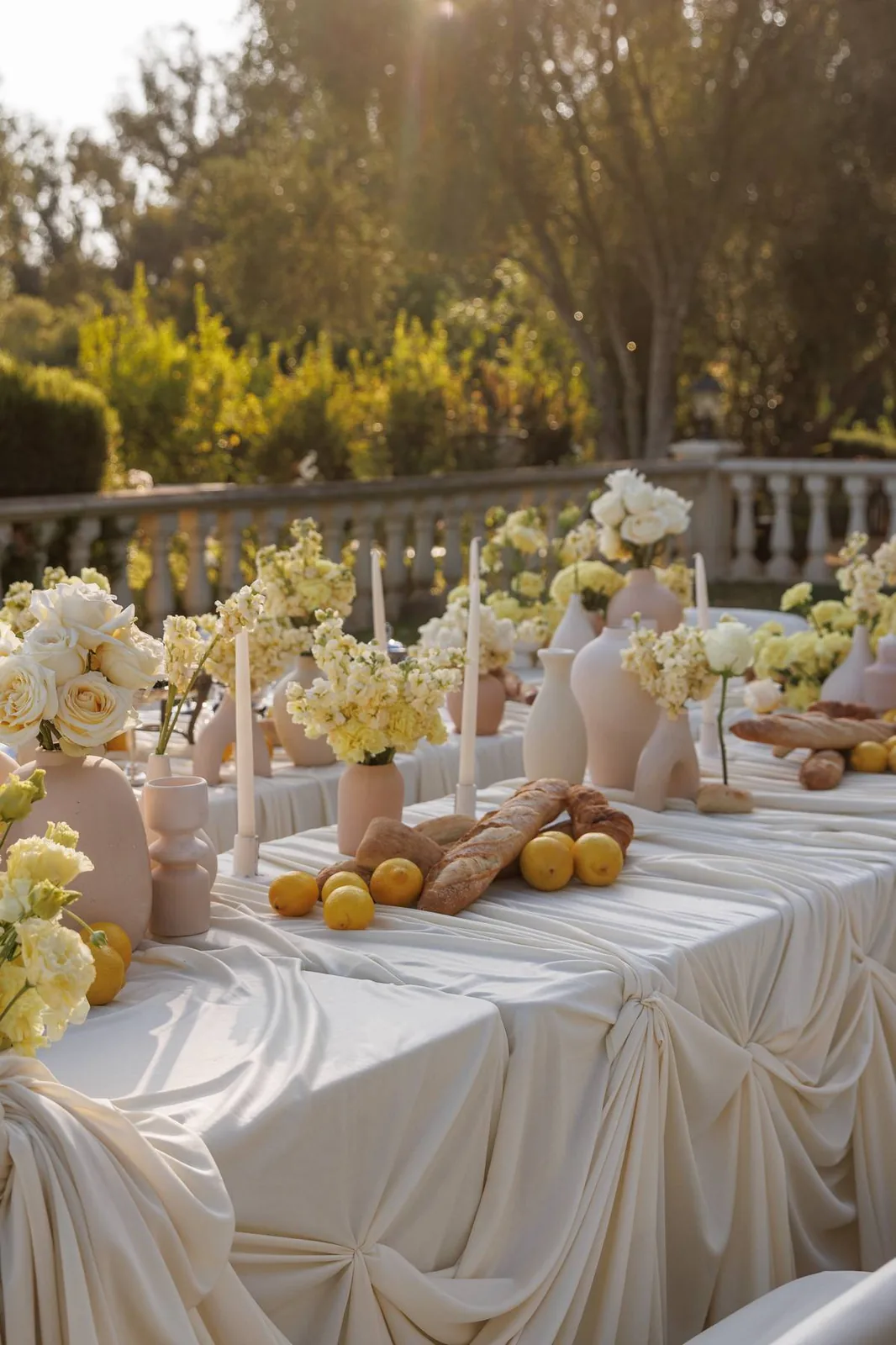 Olivia & David — citrus botanical scenography by Áurea 1618