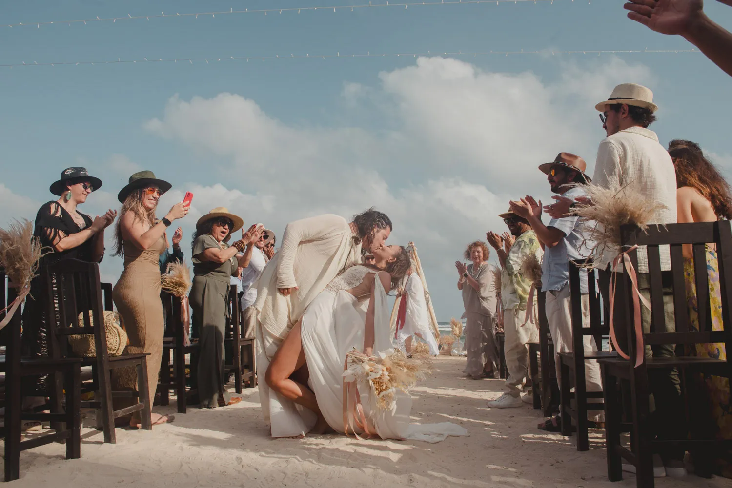 Boho Tulum — floral scenography by Áurea 1618, Riviera Maya