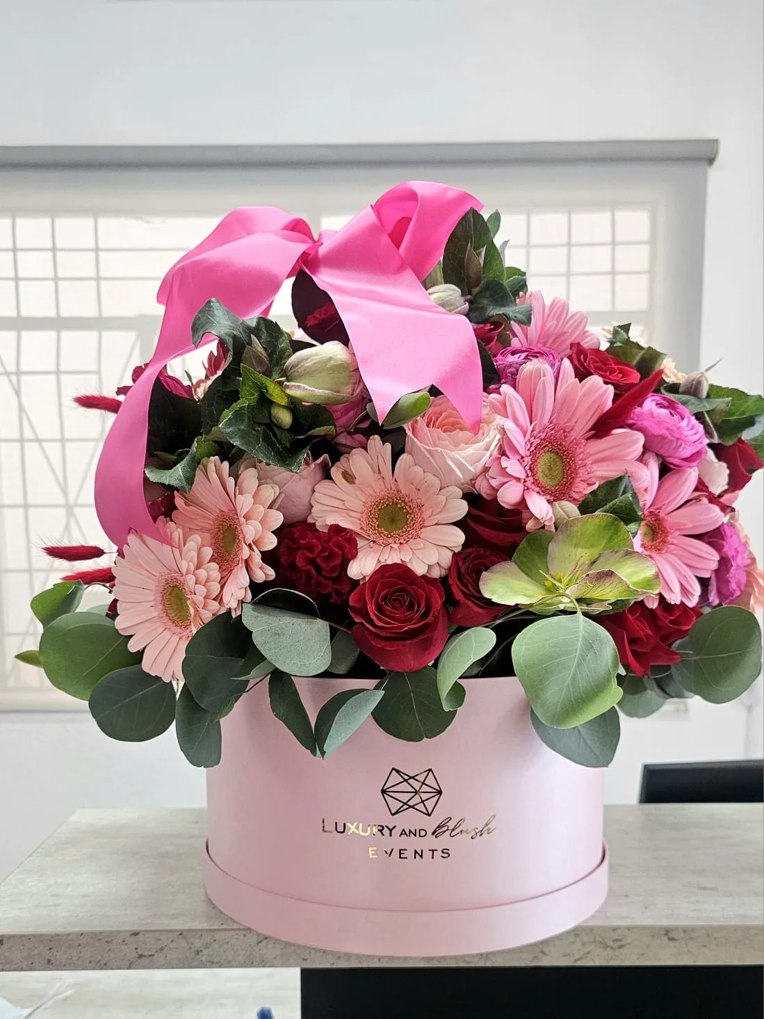 Rosados y peonías — arreglo floral RS-10 de Áurea 1618